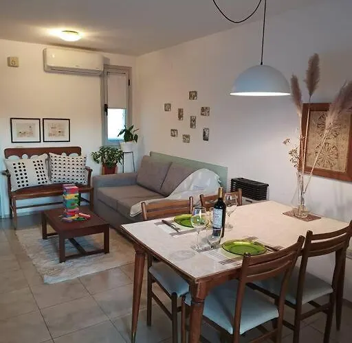 Hermoso Departamento Con Balcon +Parrilla +Cochera